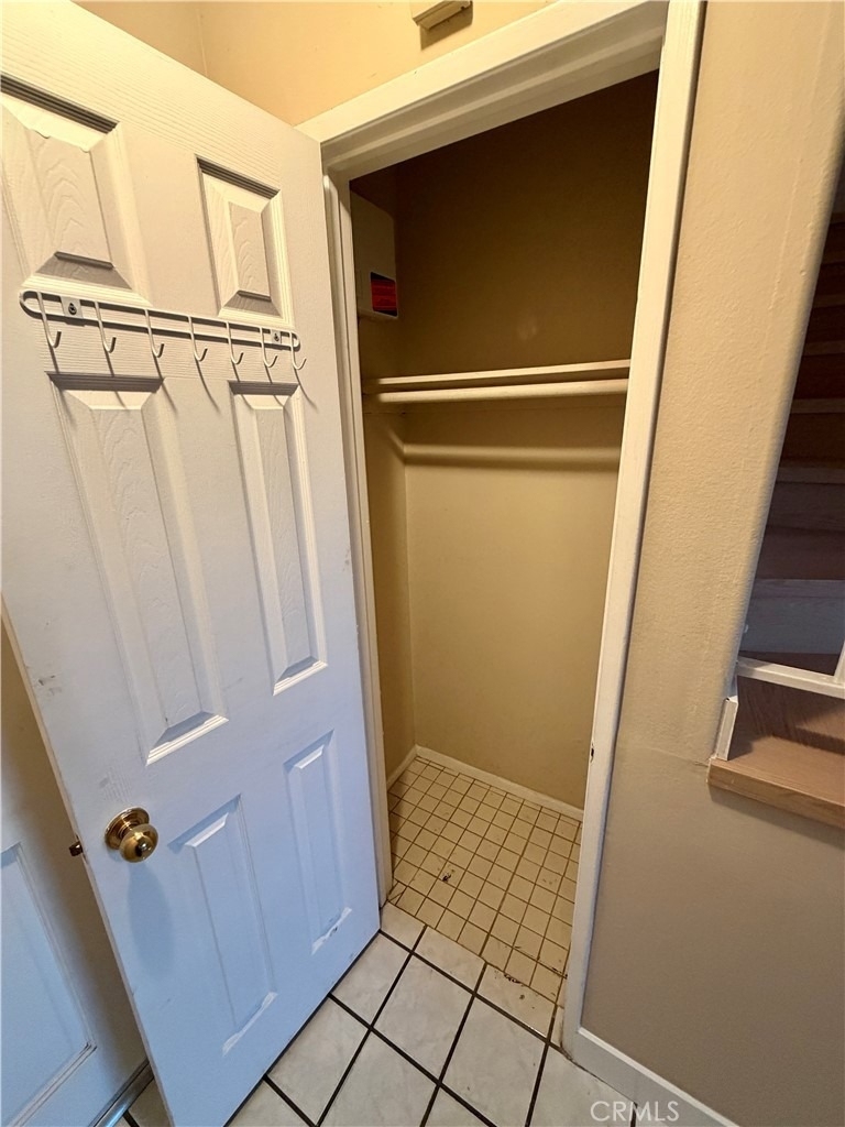 1371 S Park Avenue - Photo 9