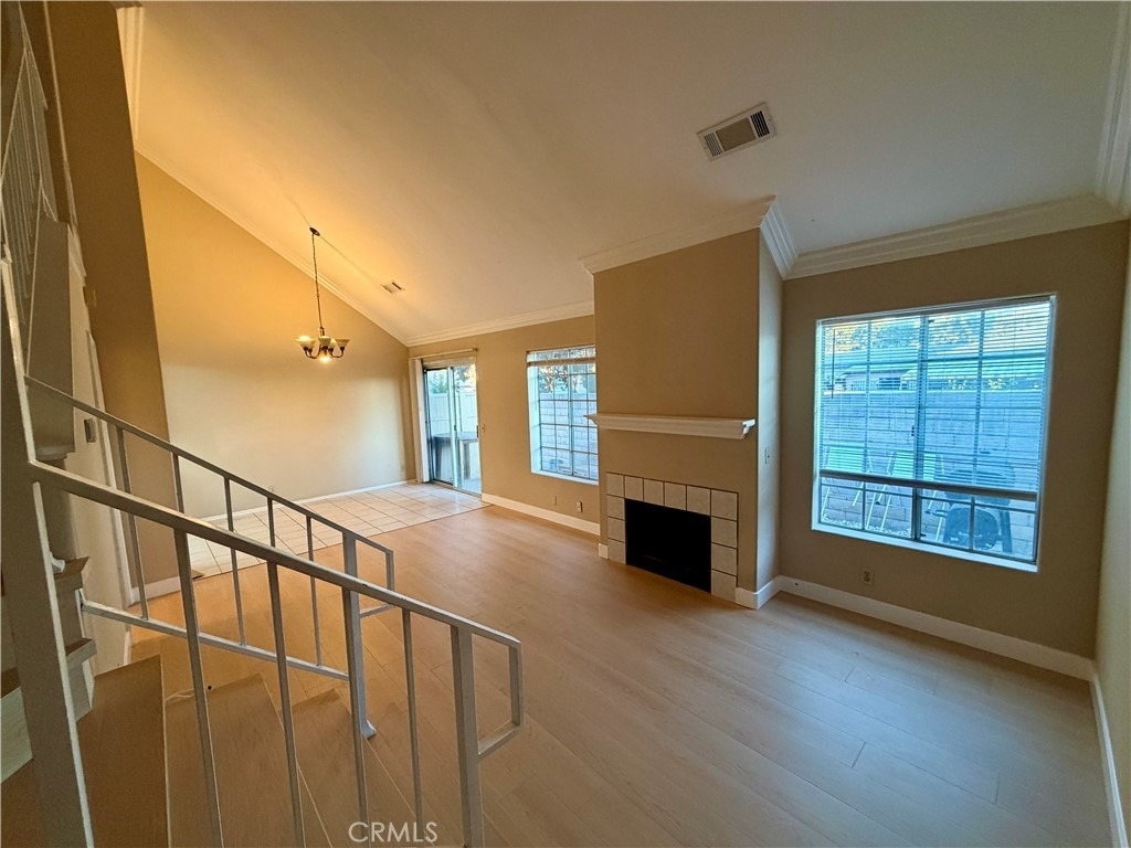 1371 S Park Avenue - Photo 3