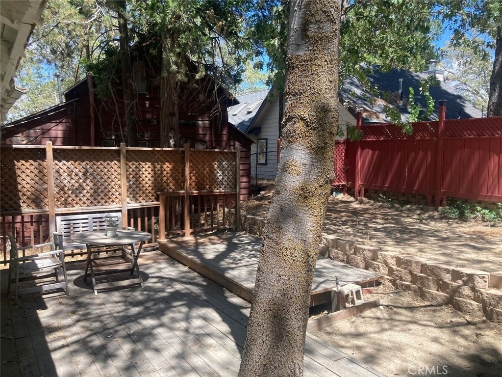 143 Western - Photo 21