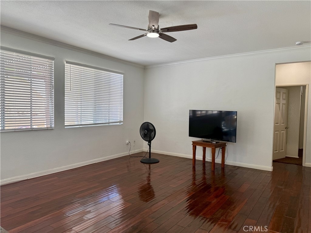 27577 Echo Canyon Court - Photo 15
