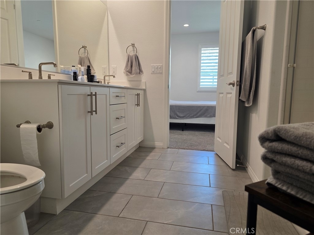 24115 Hillcrest - Photo 10