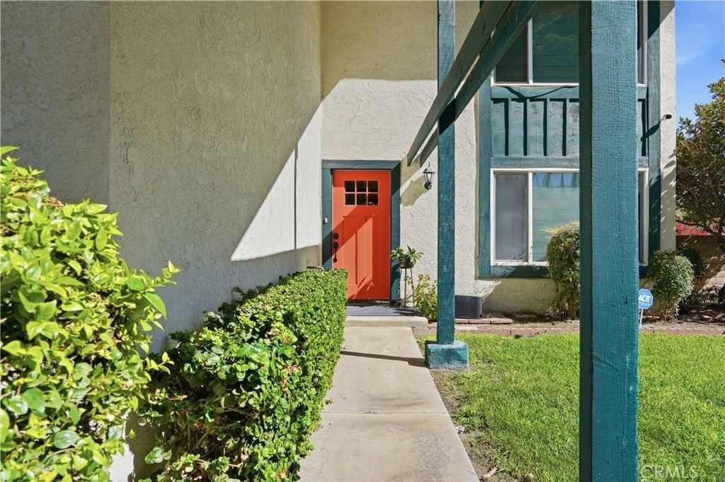 25972 Hinckley - Photo 3