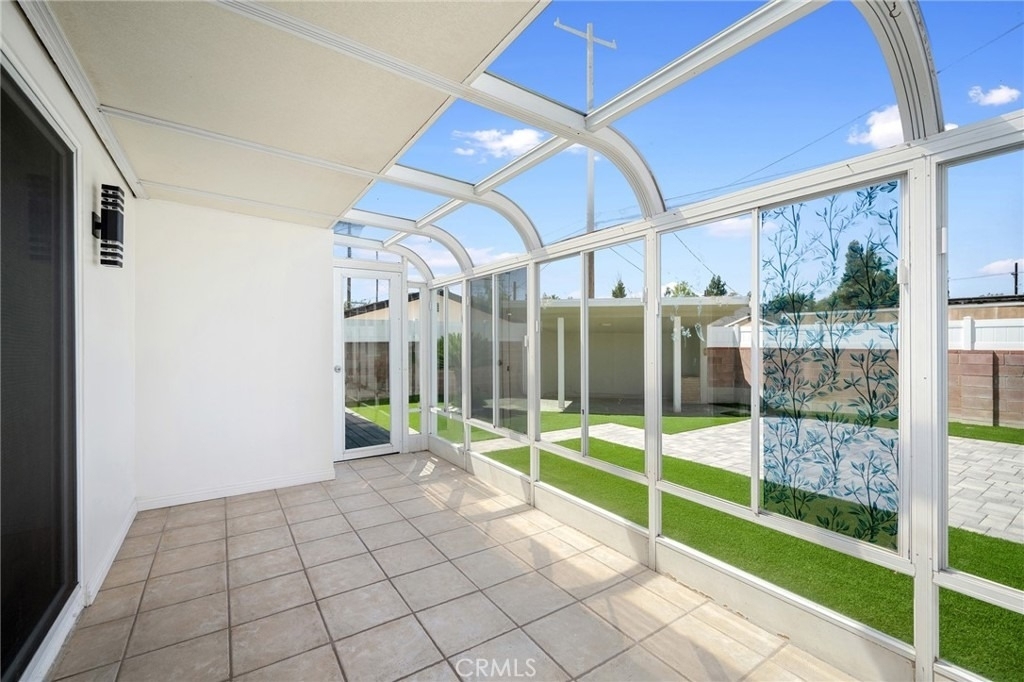 11007 Collett - Photo 11