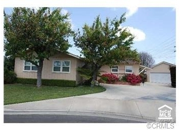 2733 W Bridgeport - Photo 0