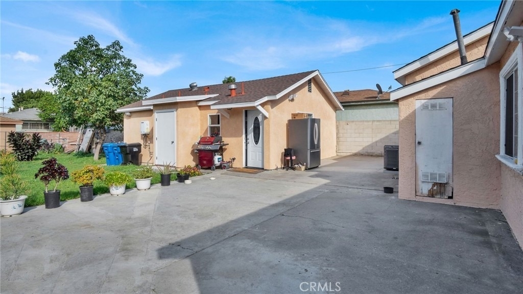 2239 W Lincoln Street - Photo 24
