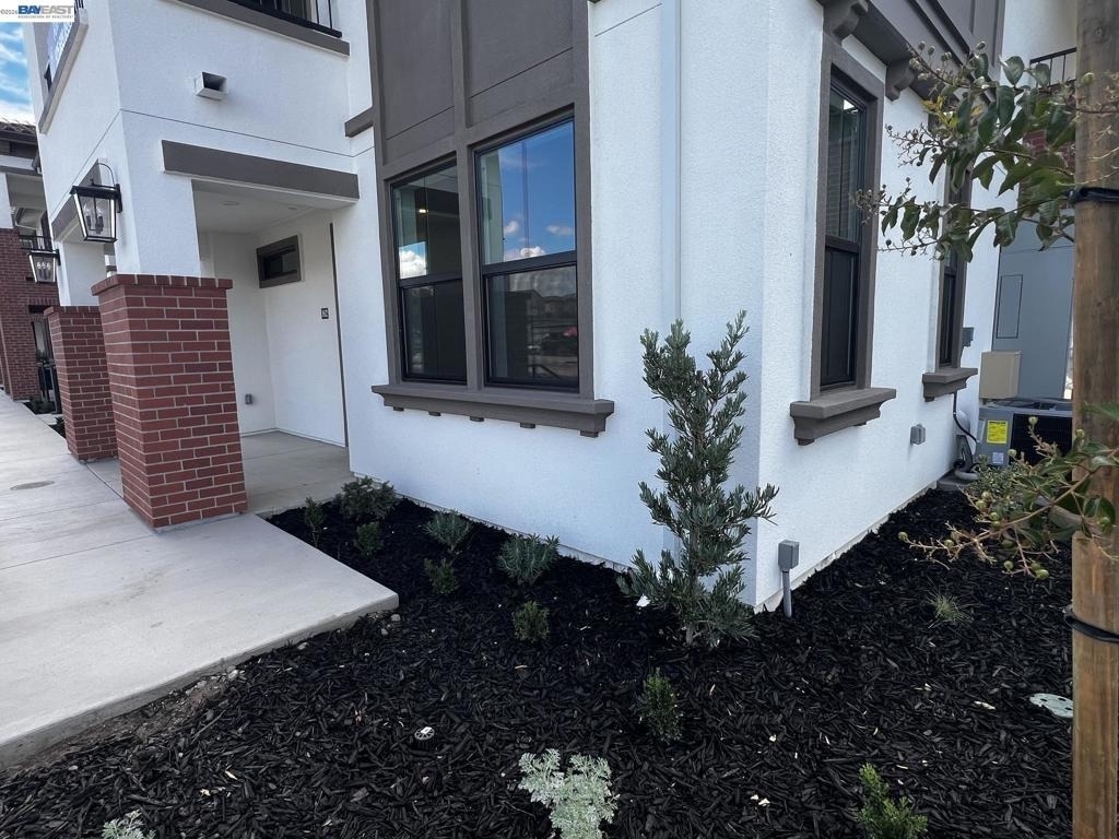 218 Church St - Photo 1