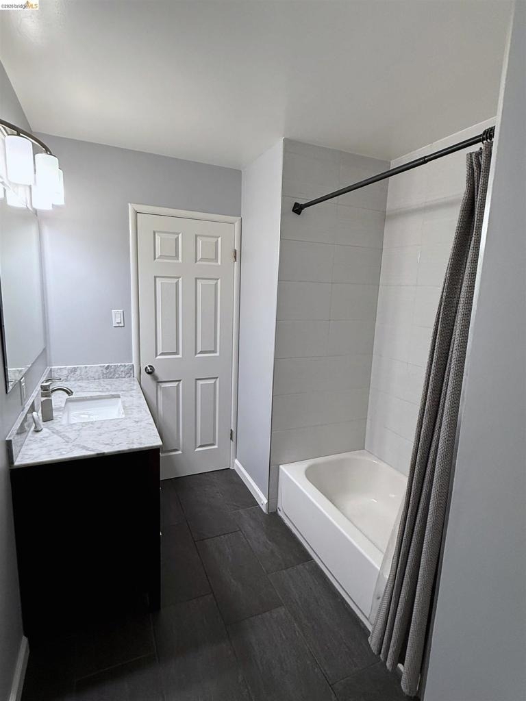6225 Plymouth Ave - Photo 36