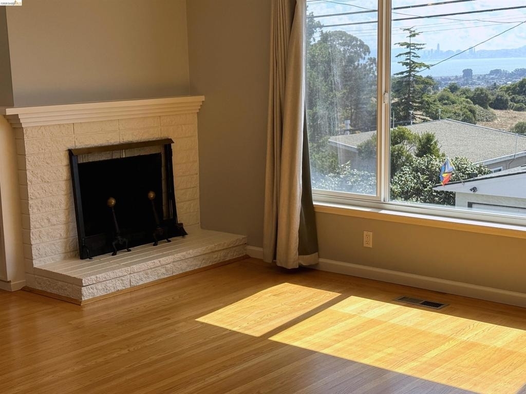 6225 Plymouth Ave - Photo 4