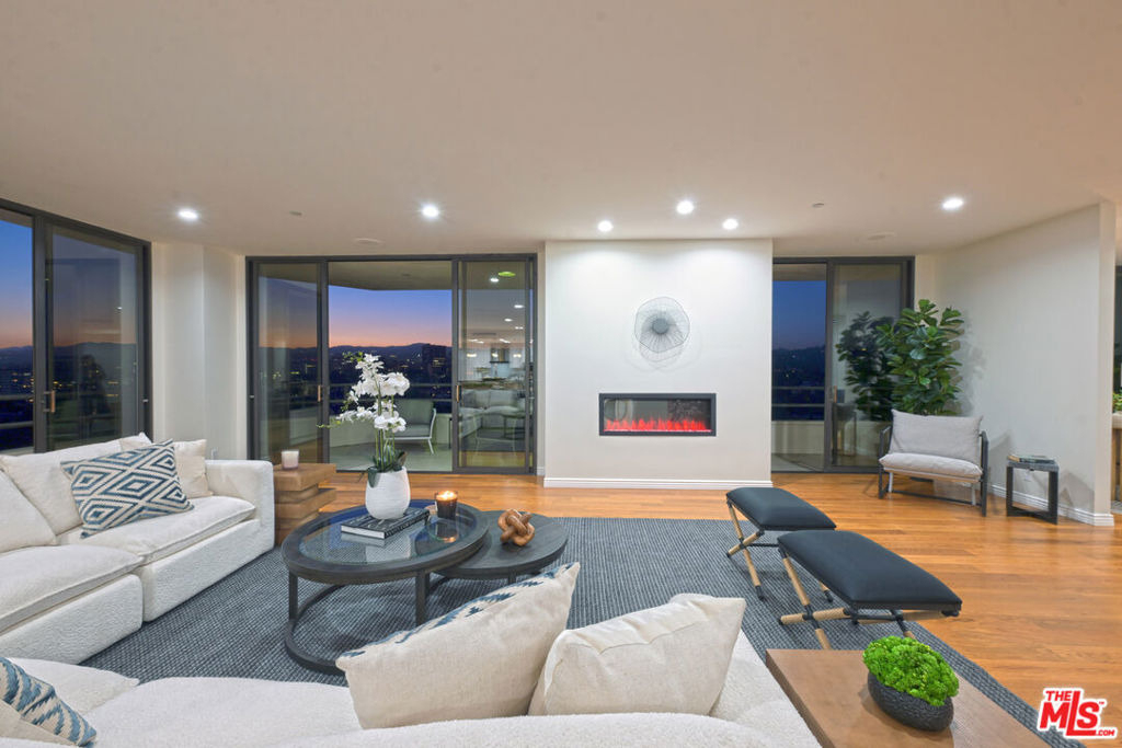 10601 Wilshire Boulevard - Photo 3
