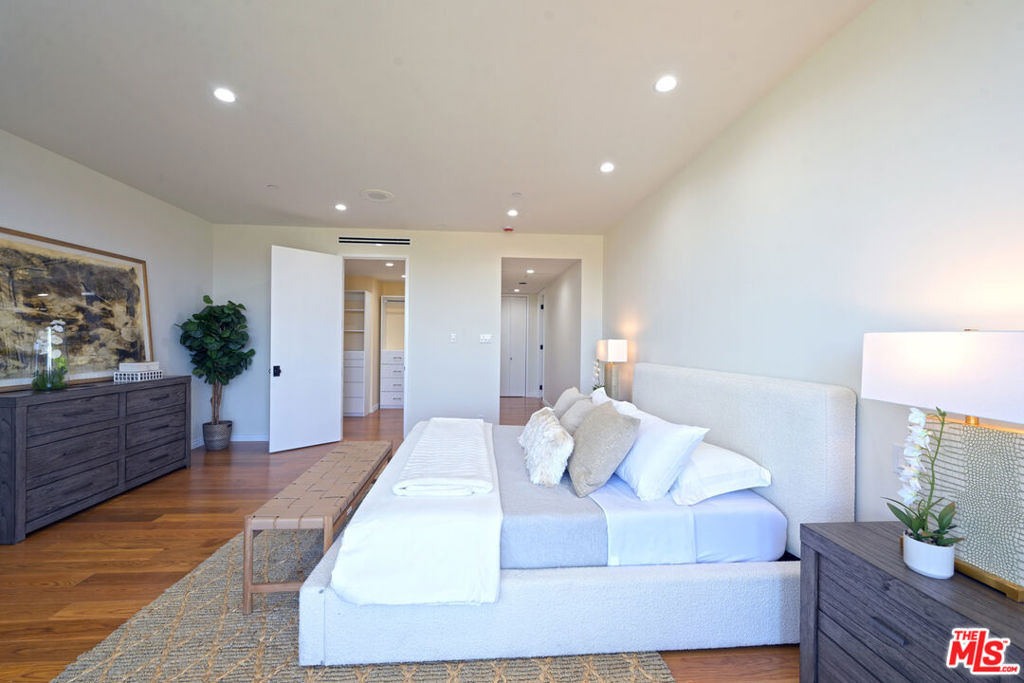 10601 Wilshire Boulevard - Photo 32