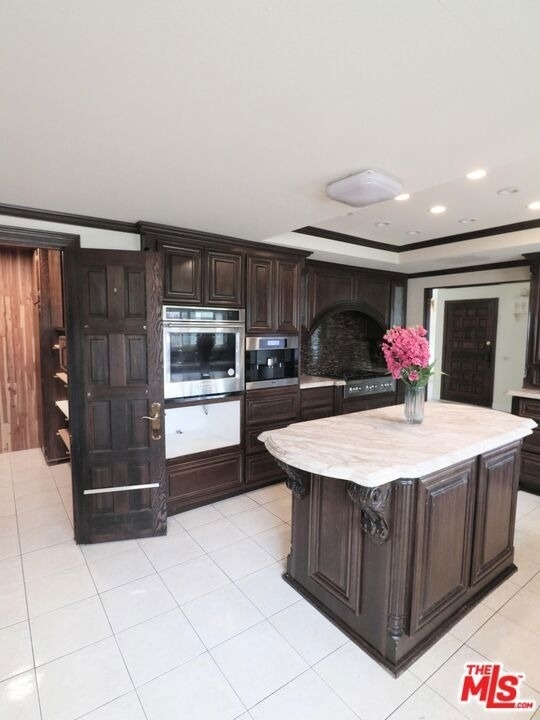 13716 Penn Street - Photo 7