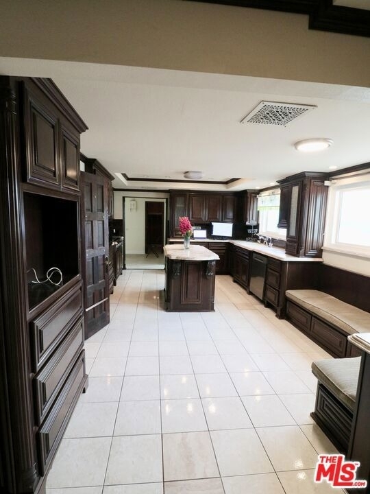 13716 Penn Street - Photo 5