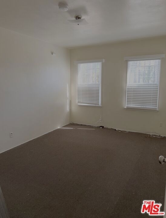 5951 Carlton Way - Photo 8