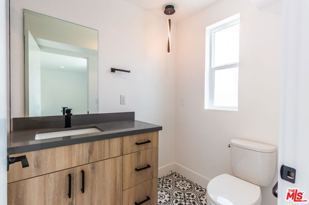 4293 Tujunga Avenue - Photo 8