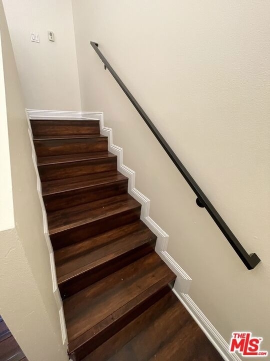 639 E 82nd Street - Photo 6