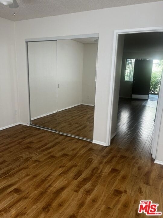 10540 Balboa Boulevard - Photo 10