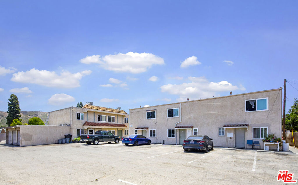 401 W Ramona Street - Photo 3