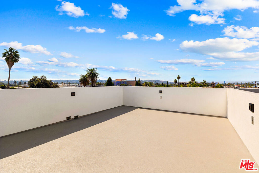3420 12th Avenue - Photo 12