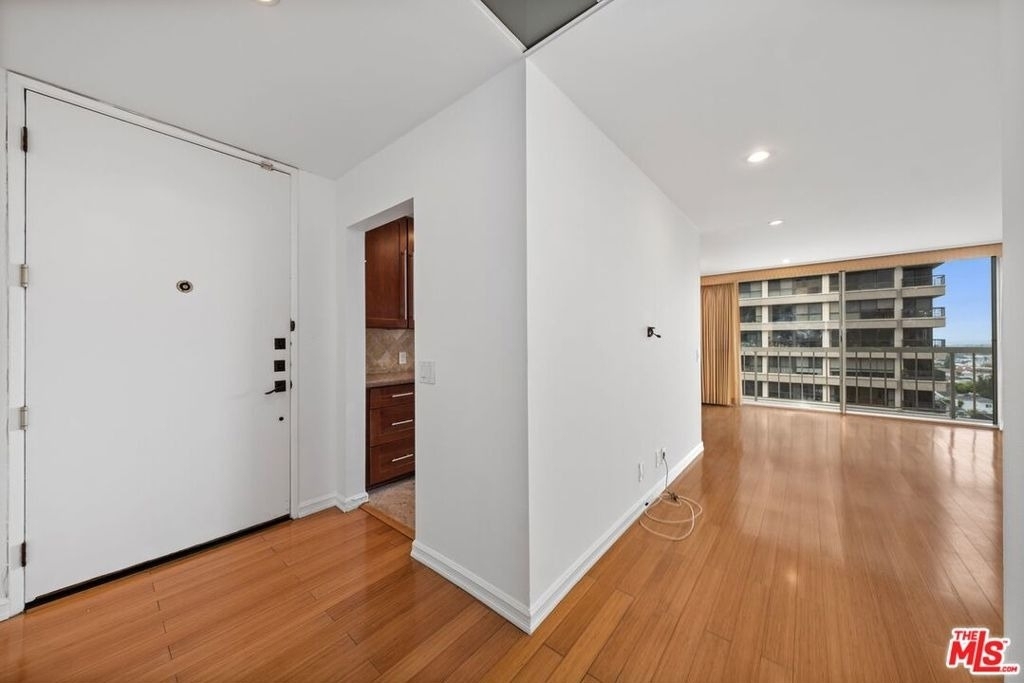 10751 Wilshire Boulevard - Photo 42
