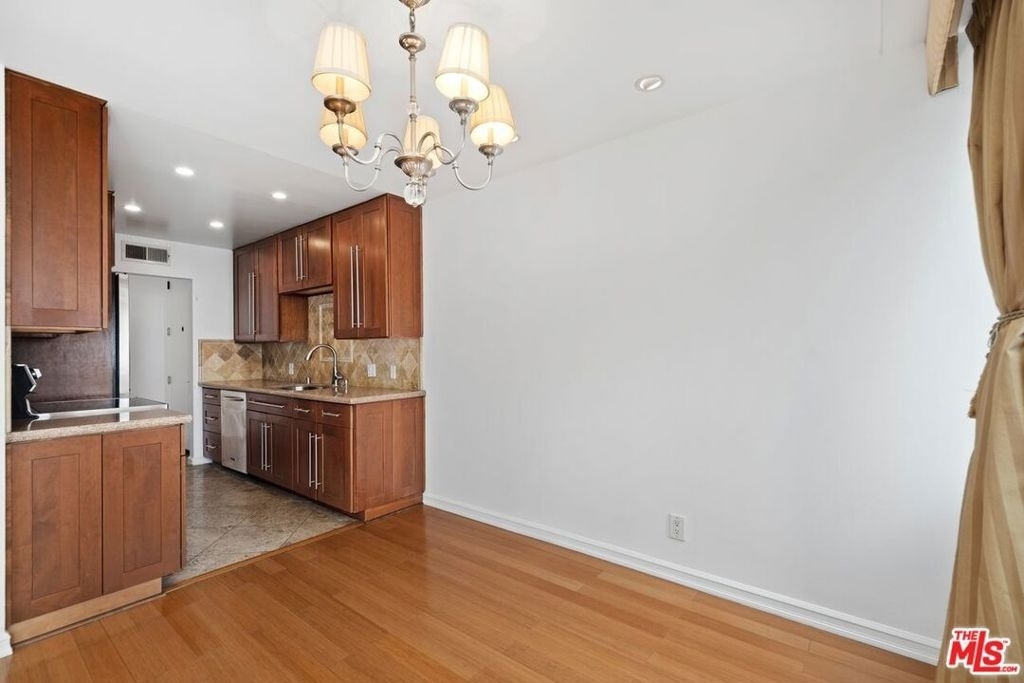 10751 Wilshire Boulevard - Photo 31