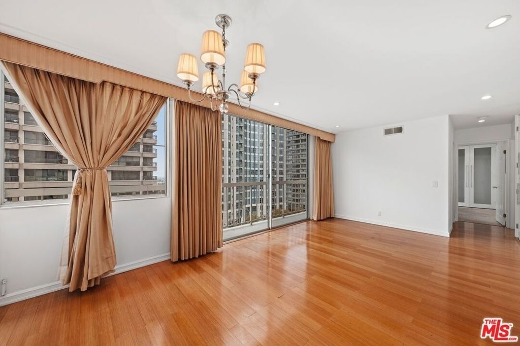 10751 Wilshire Boulevard - Photo 29