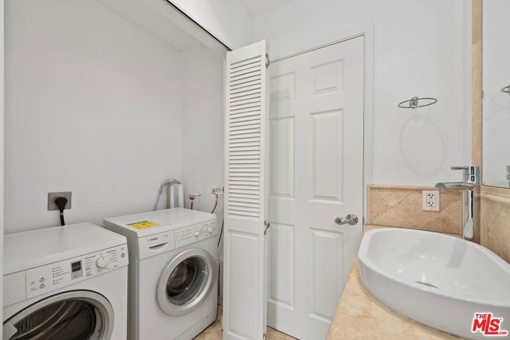 10751 Wilshire Boulevard - Photo 16