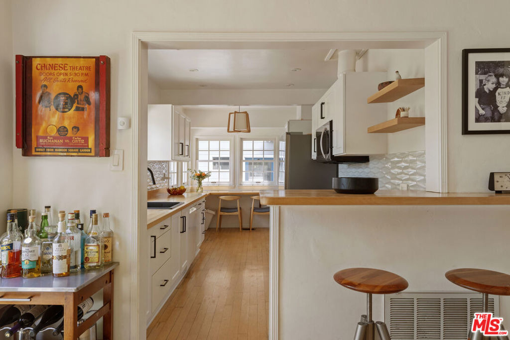8534 Walnut Drive - Photo 9