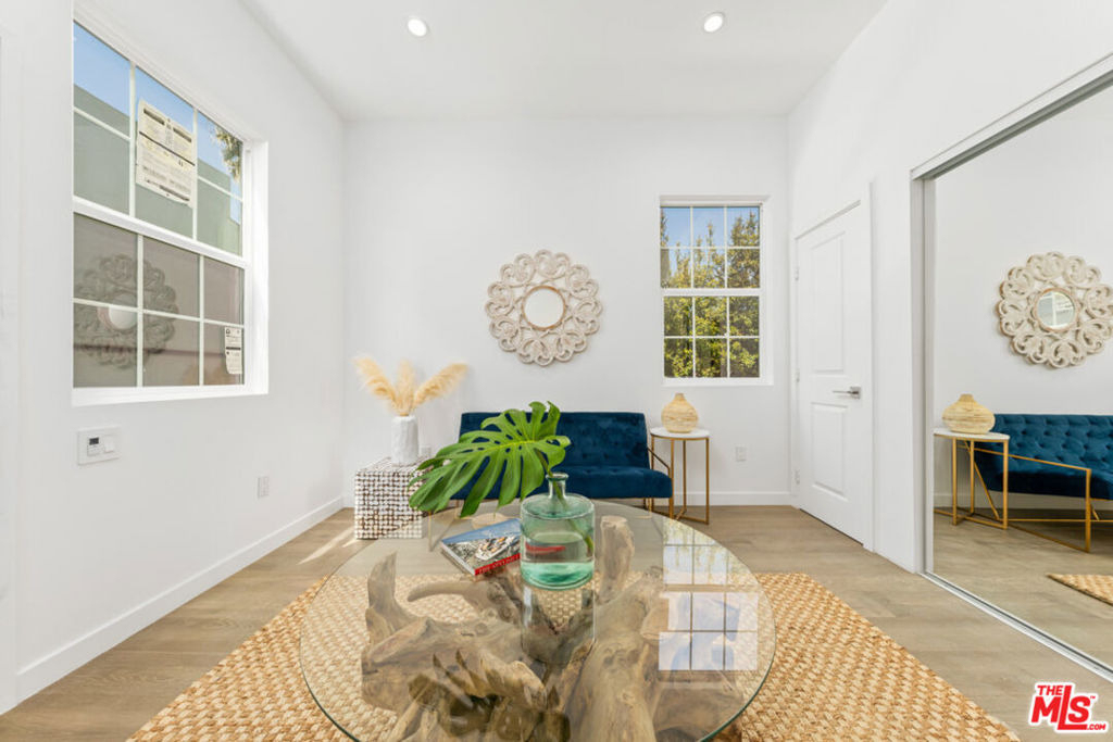 2957 Midvale Avenue - Photo 10