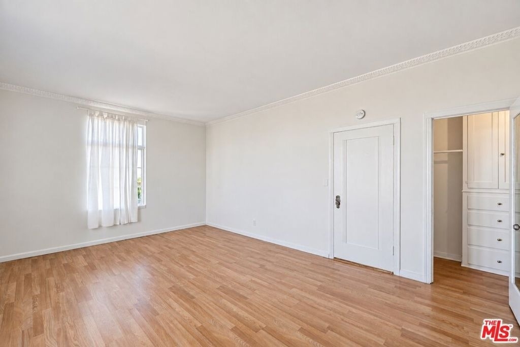 1314 N Hayworth Avenue - Photo 58