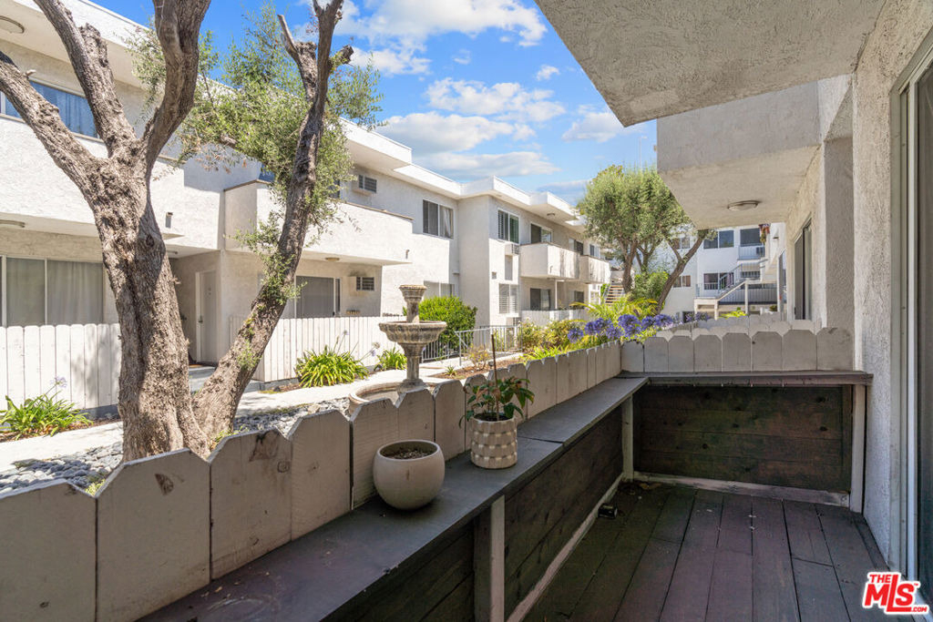 2884 Sawtelle Boulevard - Photo 6