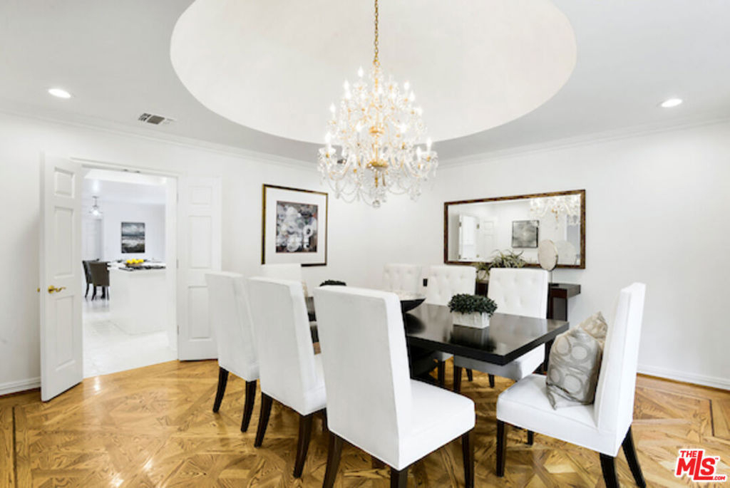 400 Evelyn Place - Photo 5