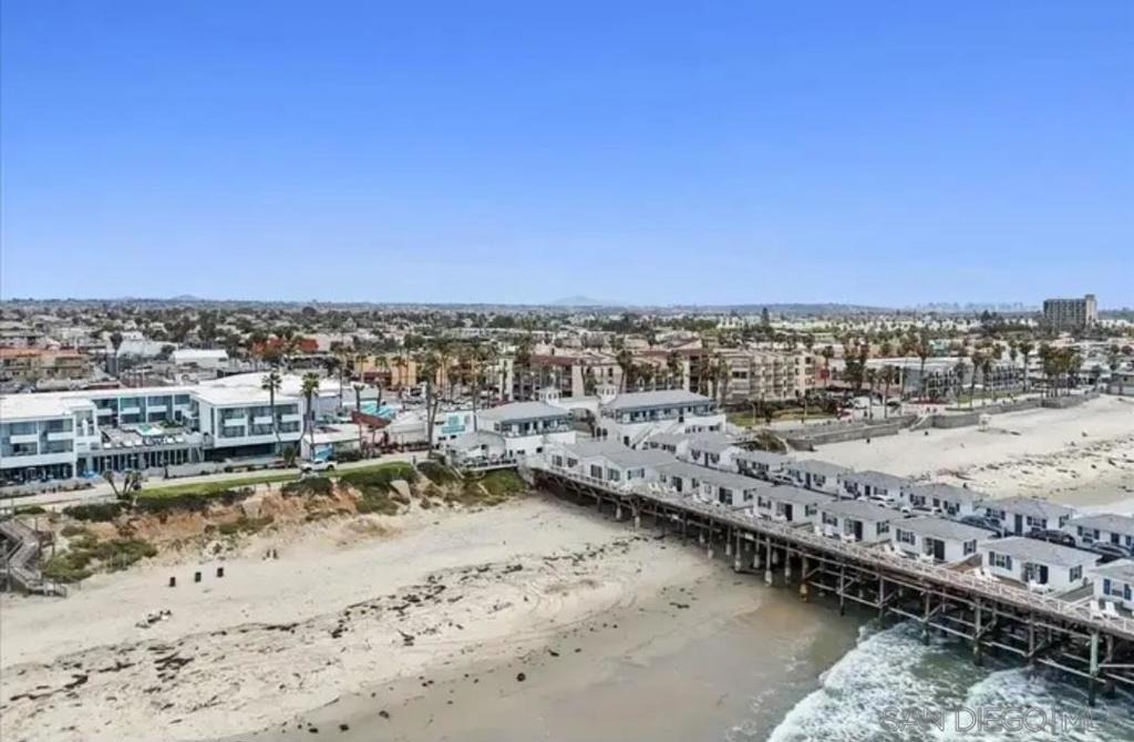 4465 Ocean Front - Photo 10