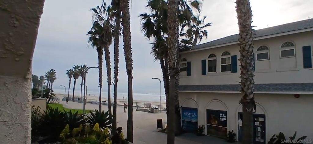 4465 Ocean Front - Photo 27