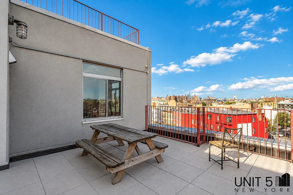 184 Noll Street - Photo 11