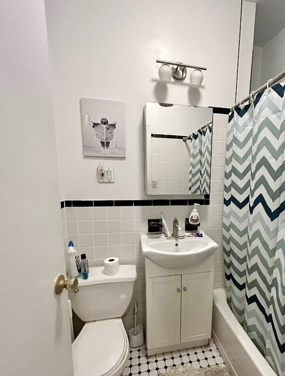 247 East 62nd Street - Photo 3