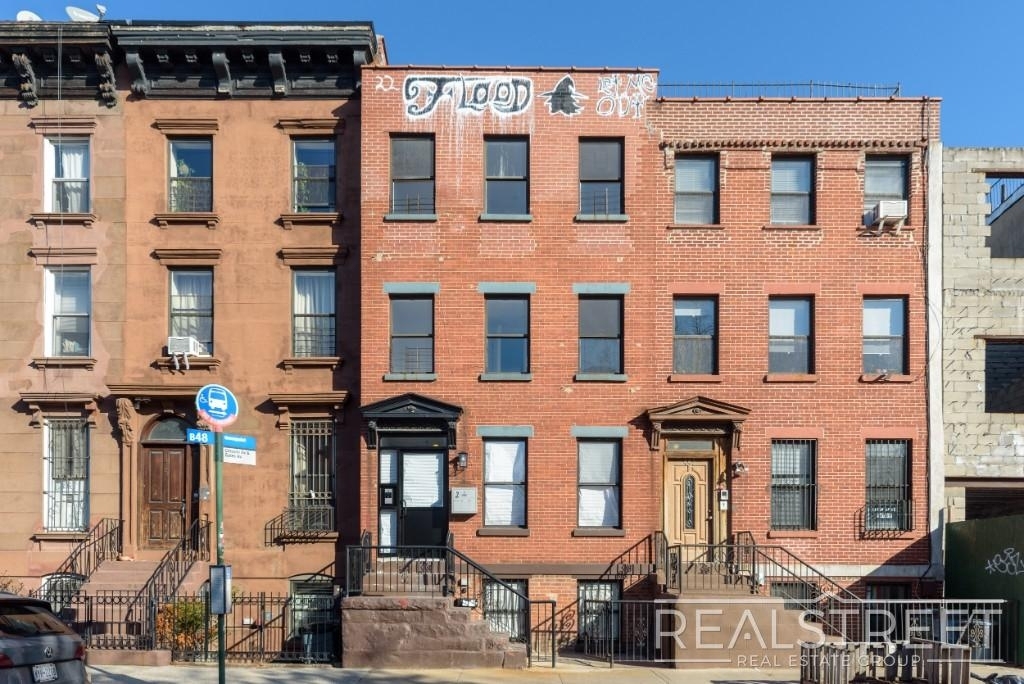 445 Classon Ave - Photo 7