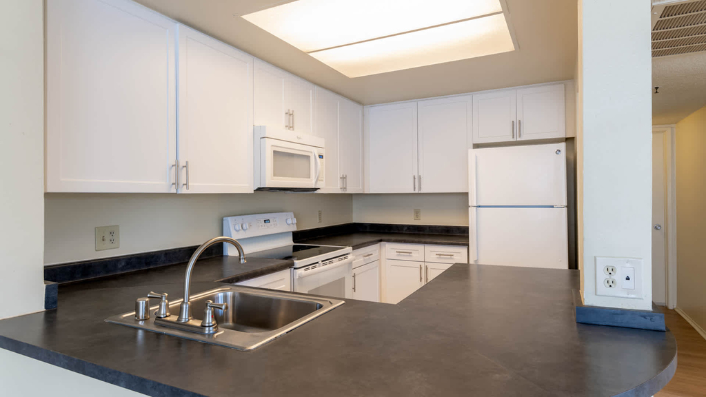 873 Stevens Avenue - Photo 3