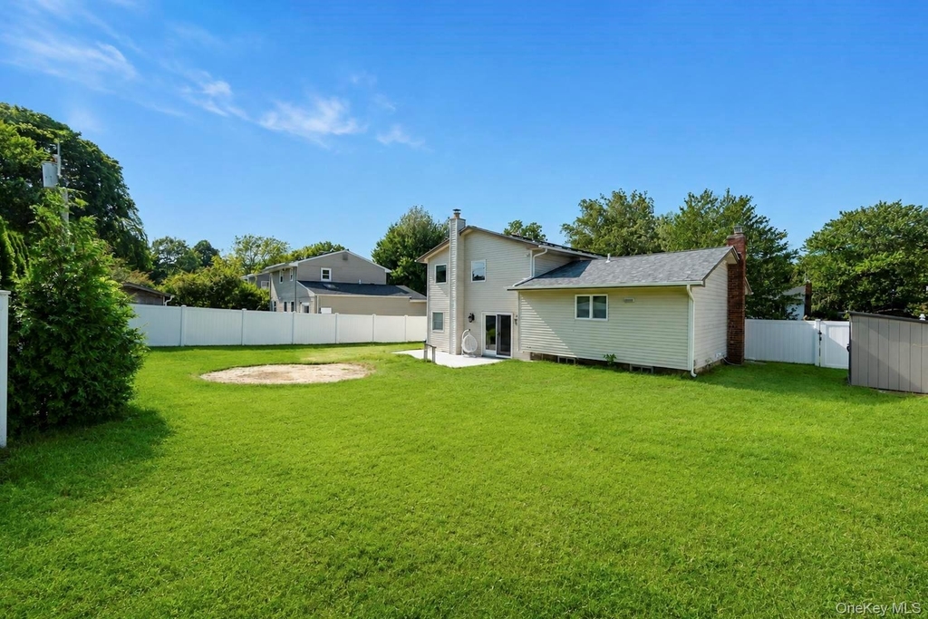 18 Catherwood Crescent - Photo 22