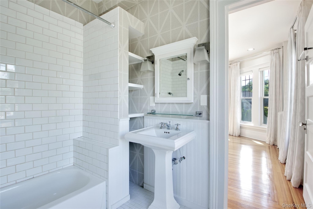 92 6th Street - Photo 16