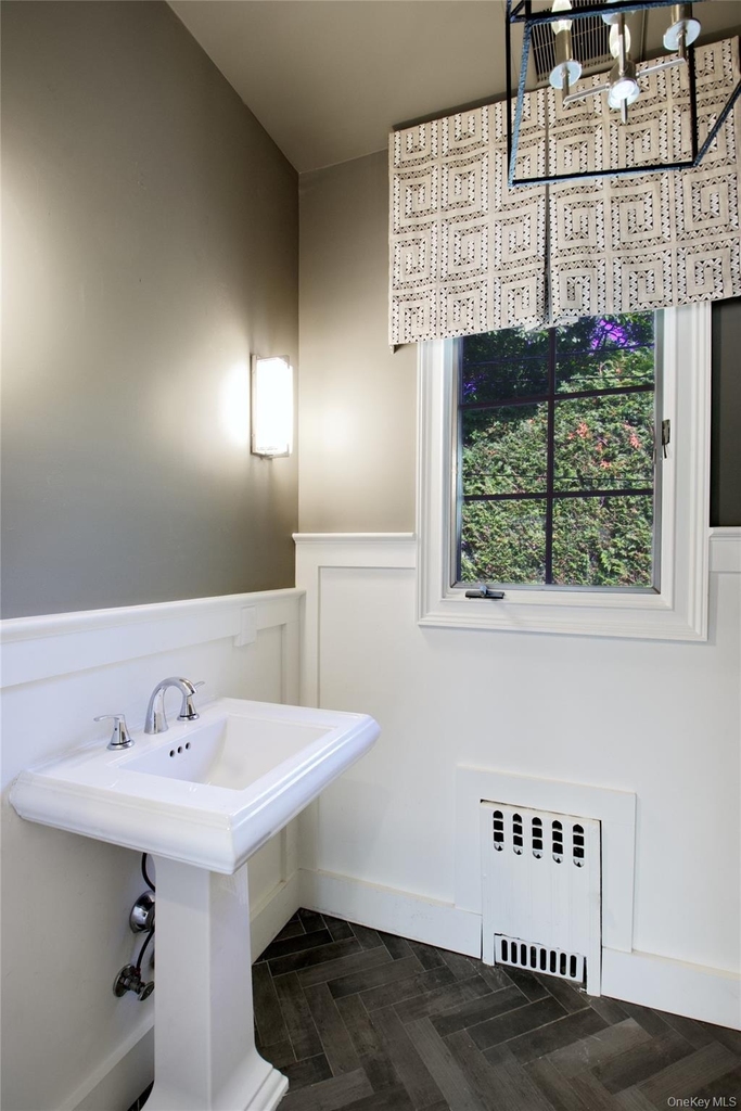 92 6th Street - Photo 9