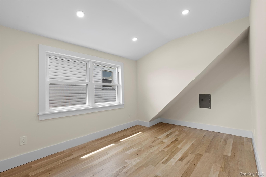 55 Alhambra Road - Photo 24