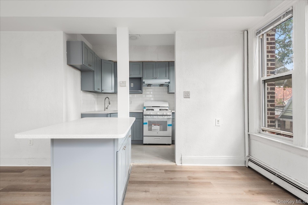 88-49 81st Avenue - Photo 6