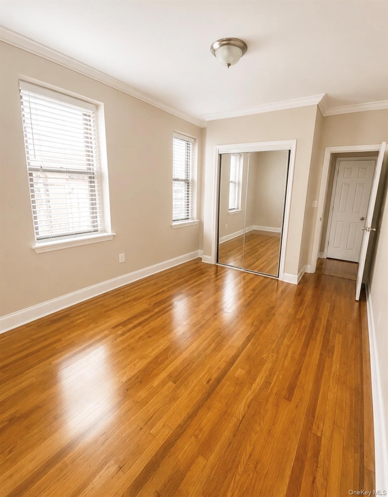 37-21 80th Street - Photo 5