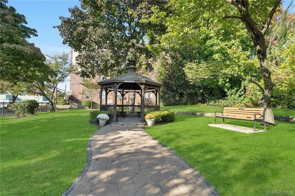 10 Oakridge Place - Photo 7