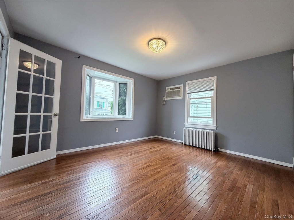 20 Devoe Street - Photo 13