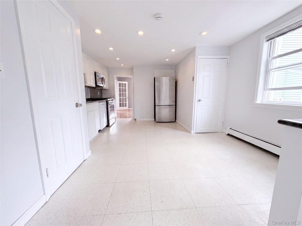 20 Devoe Street - Photo 7