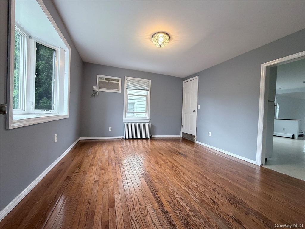 20 Devoe Street - Photo 14