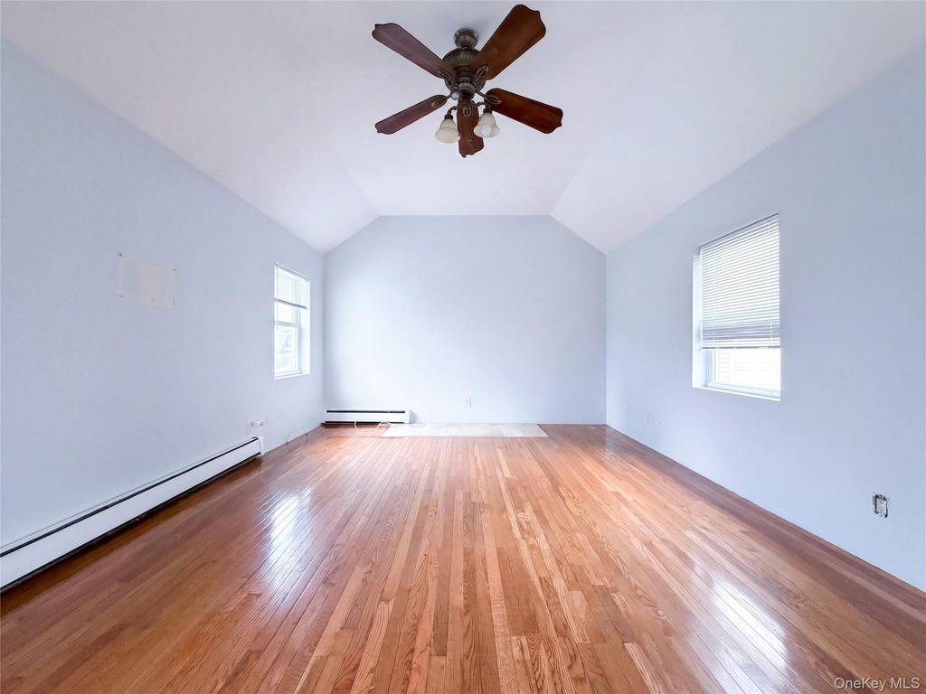 20 Devoe Street - Photo 3