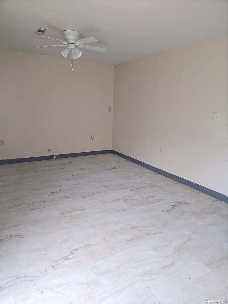 154 N Washington Street - Photo 1
