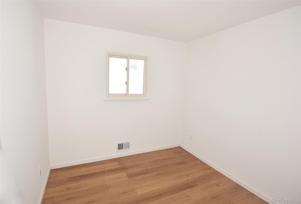 855 Surf Street - Photo 12